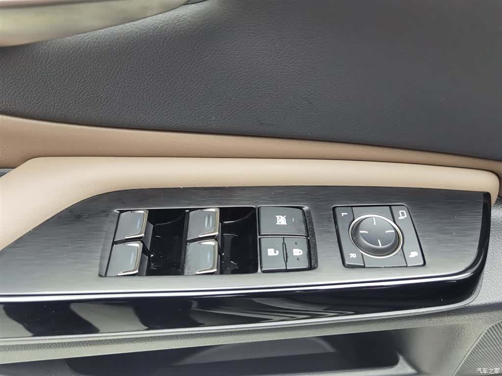 Lexus ES, 2021 9