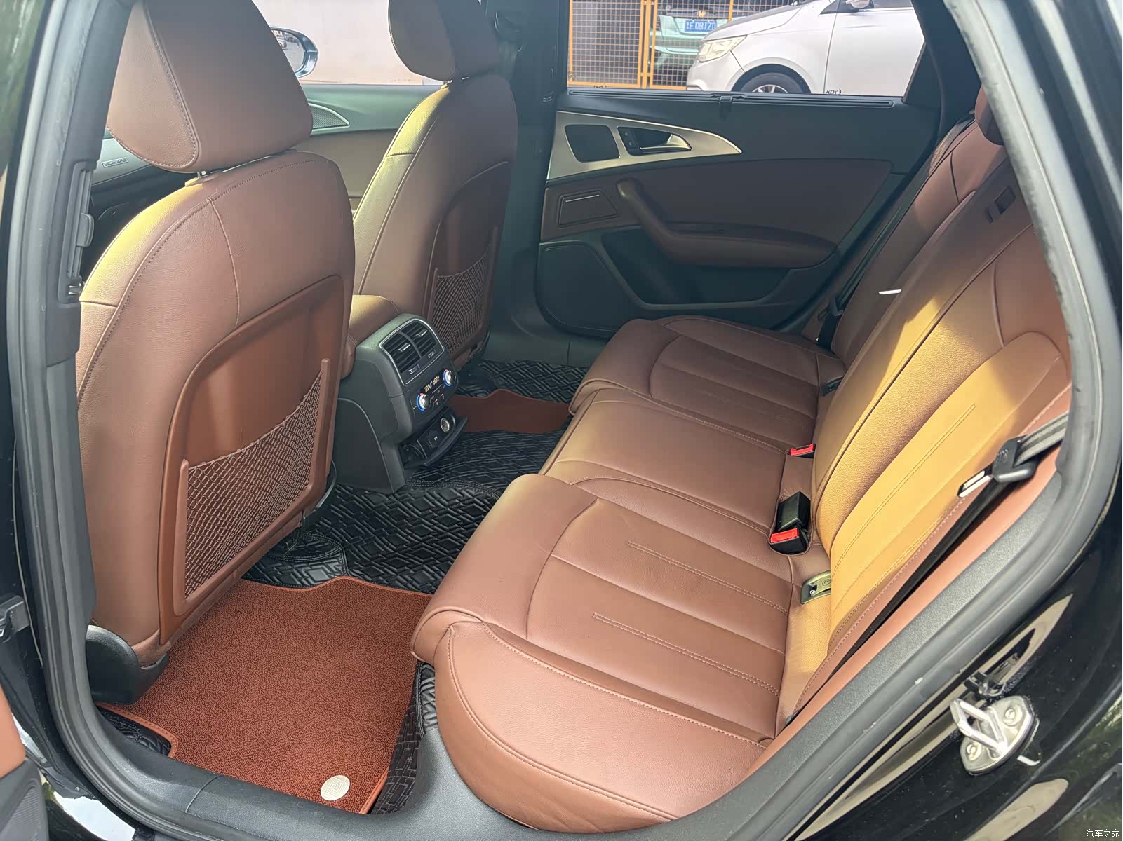 Audi A6L, 2018 8