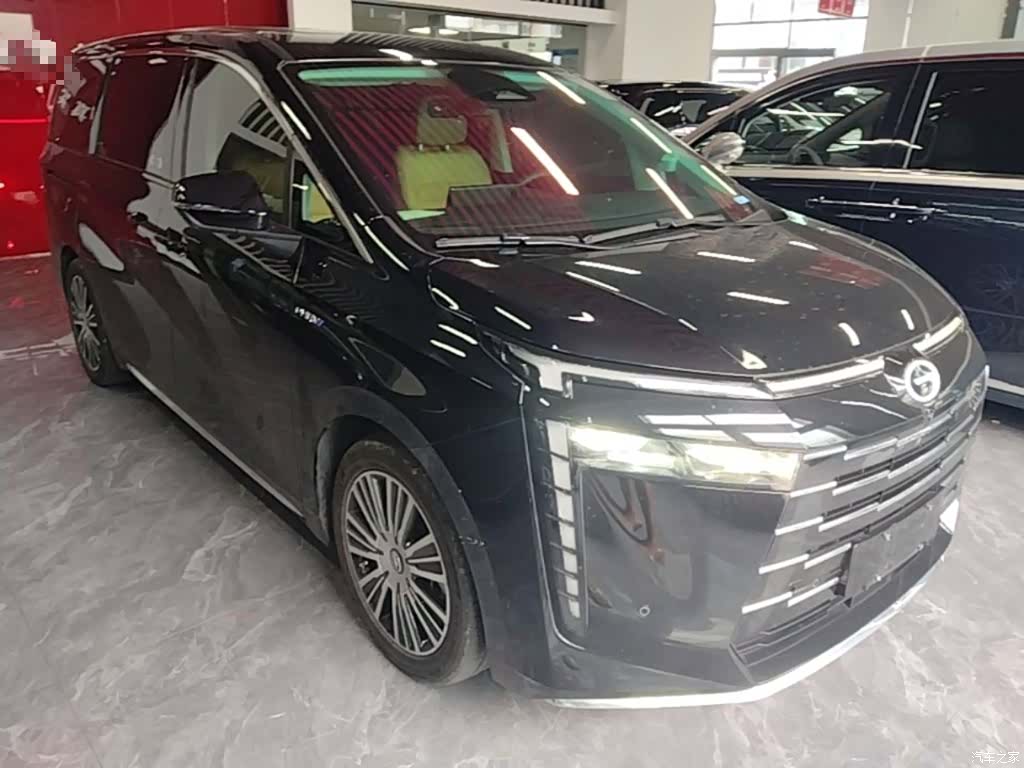 Trumpchi E8, 2024 4