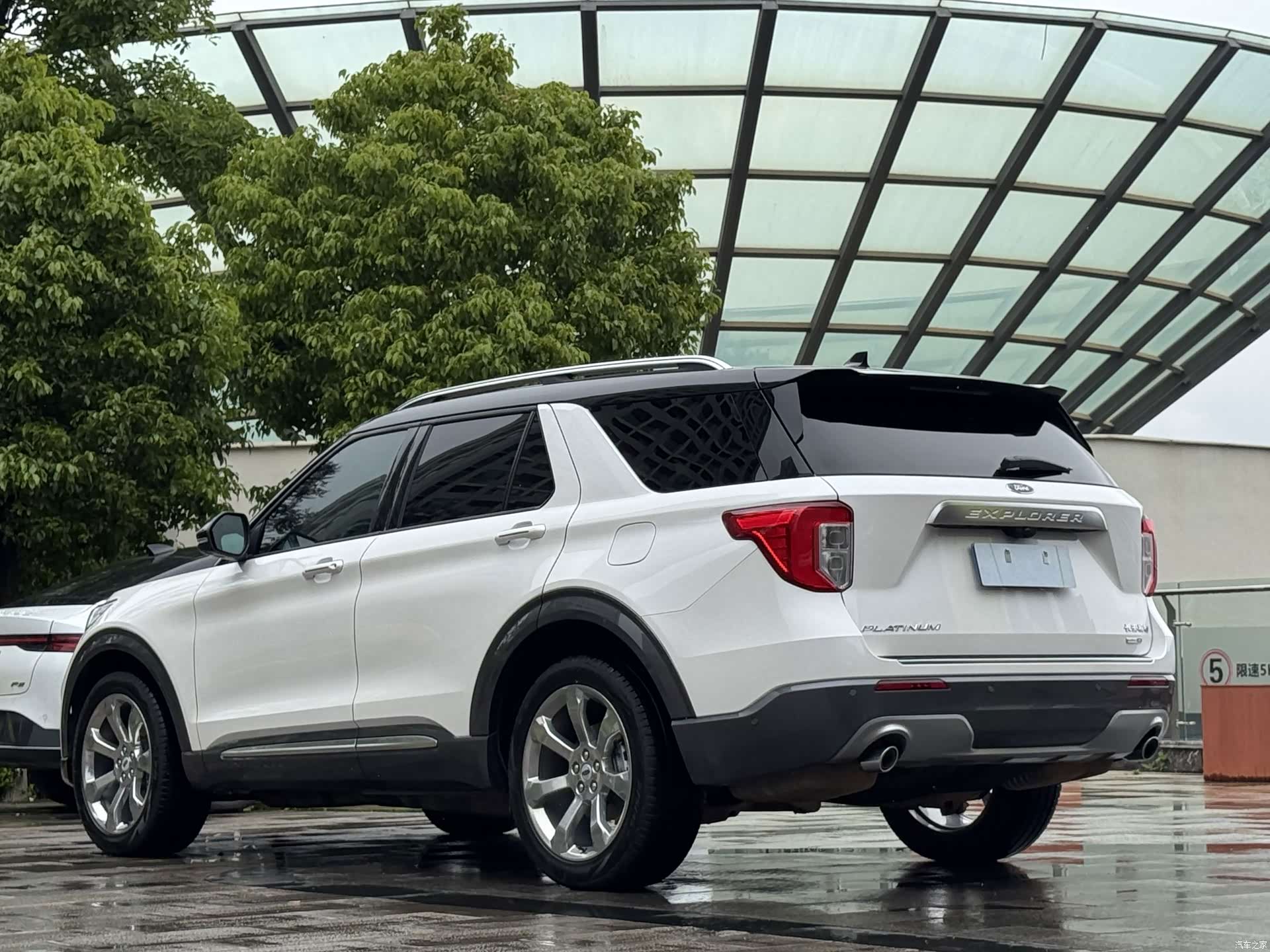 Ford Explorer, 2020 6