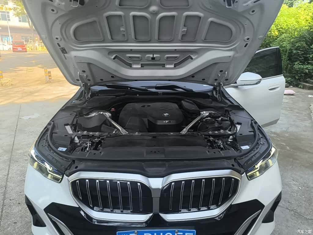 BMW 5 Series, 2024 20