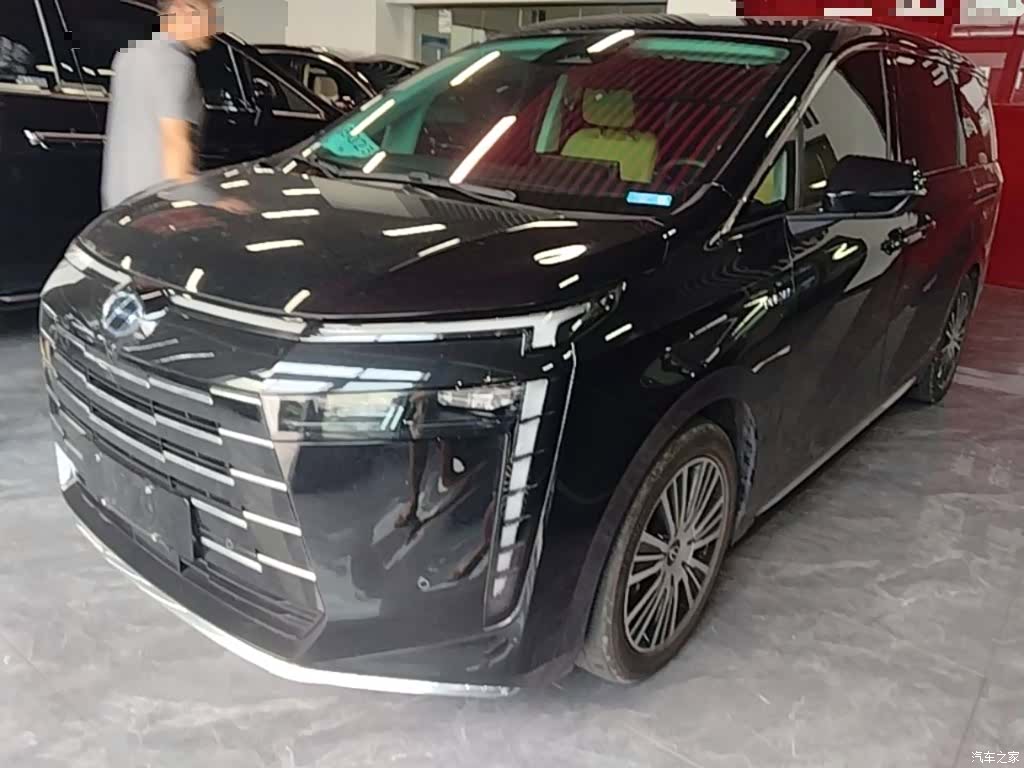 Trumpchi E8, 2024 2