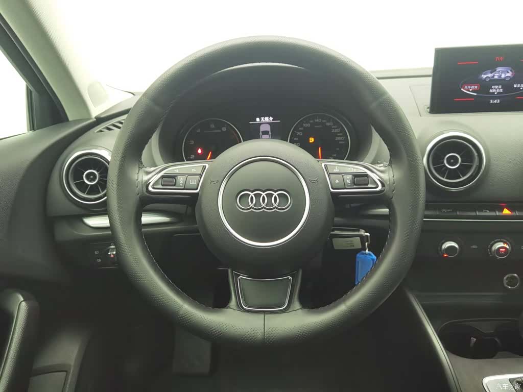 Audi A3, 2015 11