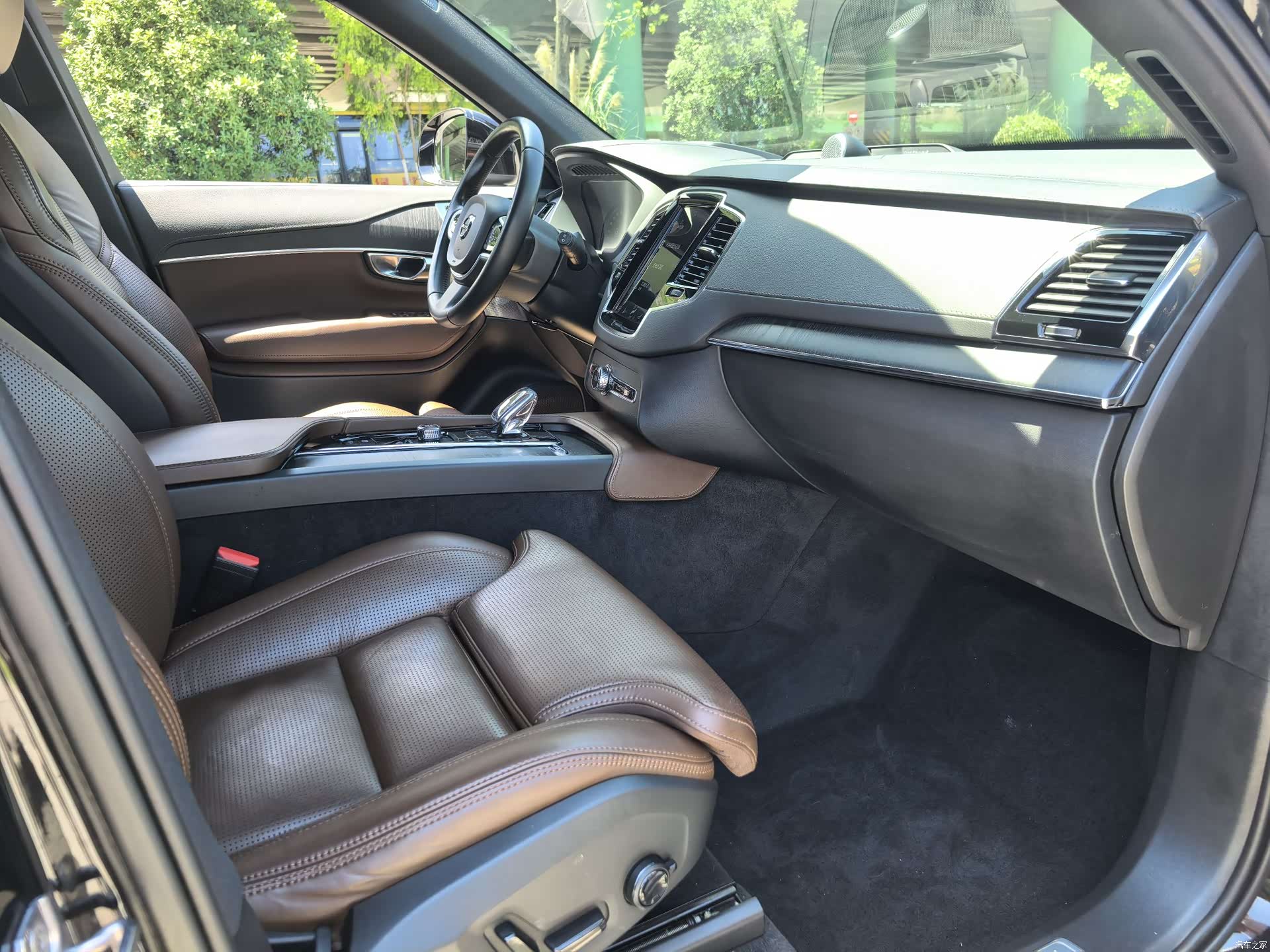 Volvo XC90, 2021 все фото