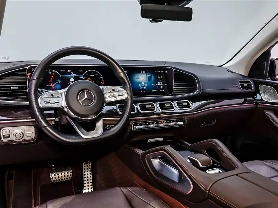 Mercedes-Benz GLS Mercedes-Benz GLS