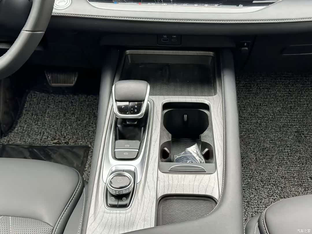 Chery Arrizo 8, 2022 8