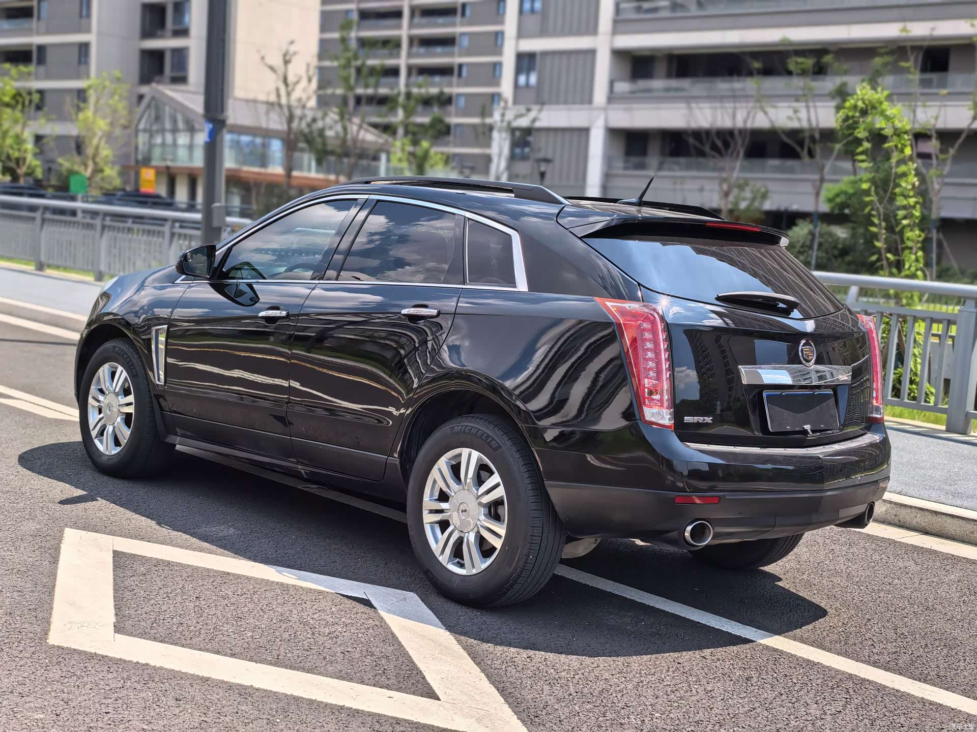 Cadillac SRX, 2014 все фото