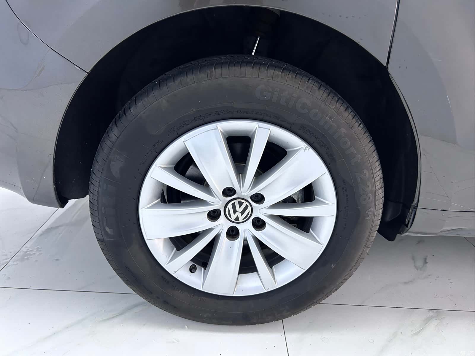 Volkswagen Xia, 2016 25