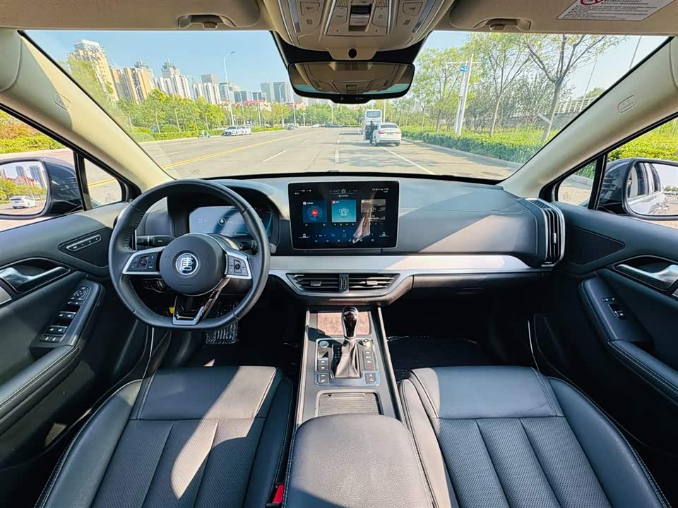 BYD Tang
