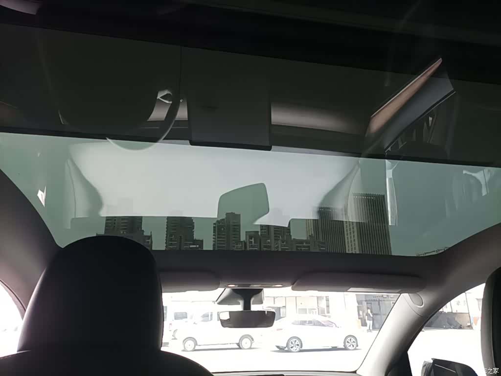 Tesla Model Y, 2021 18