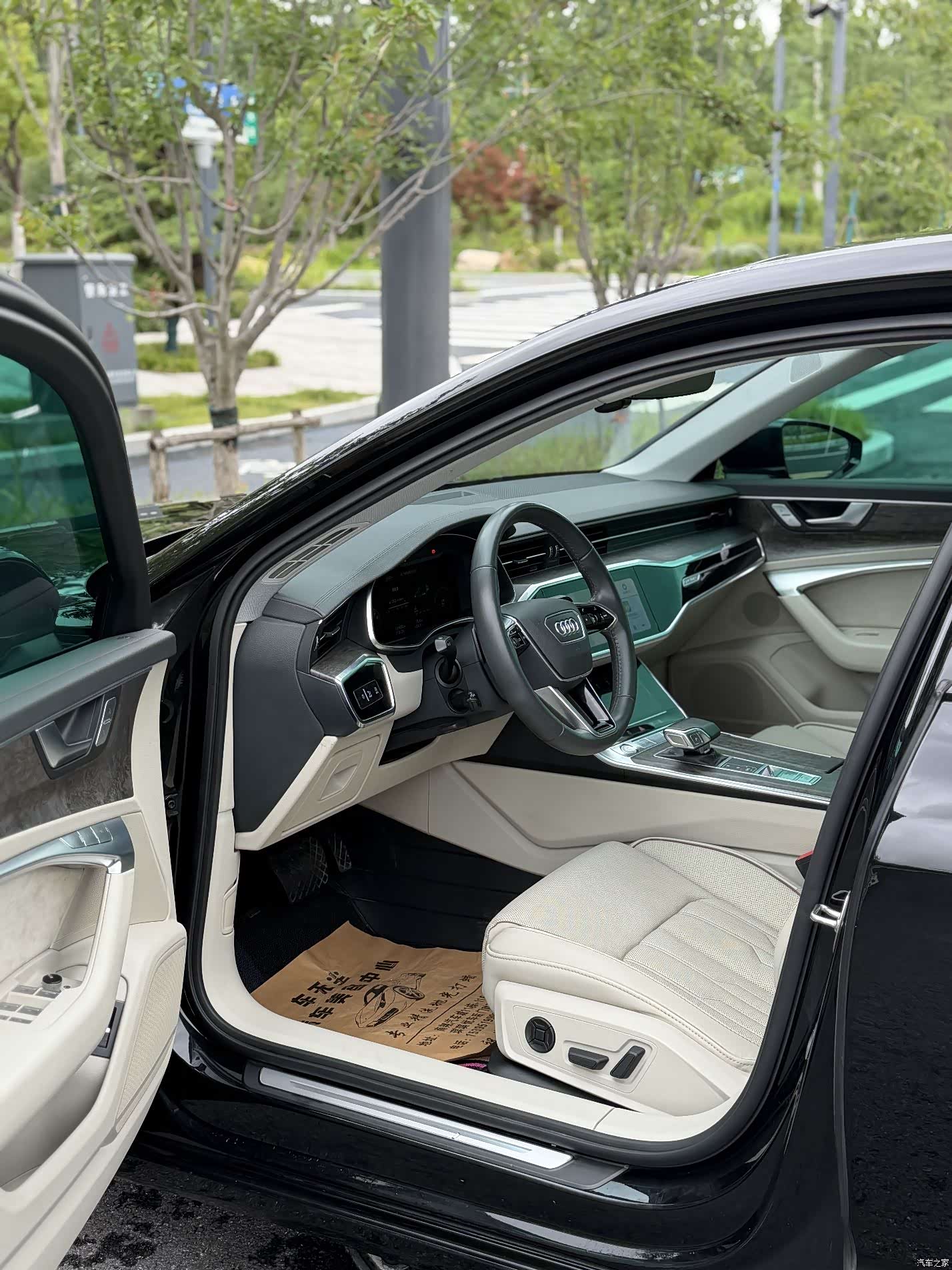 Audi A6L, 2019 все фото