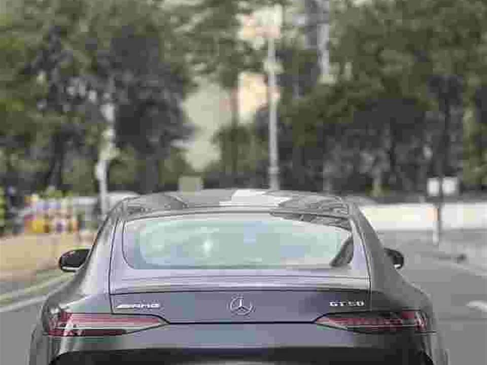 Mercedes-Benz AMG GT