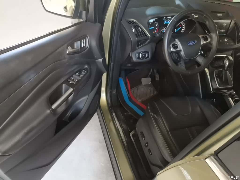 Ford Kuga, 2015 16