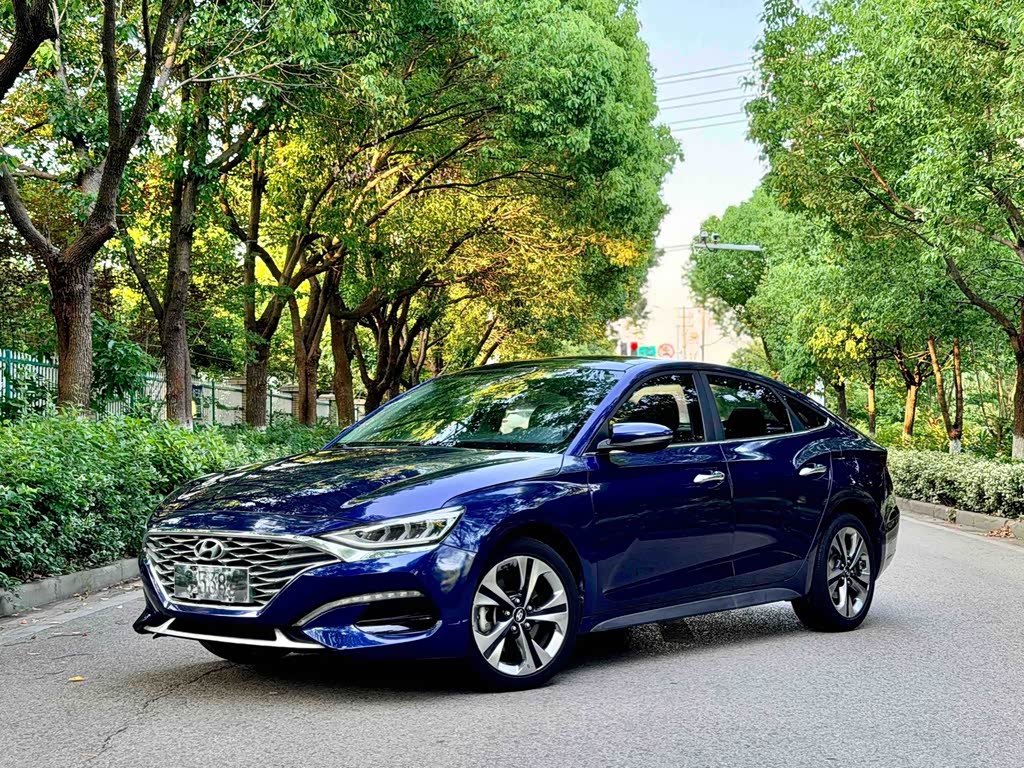 Hyundai Lafesta