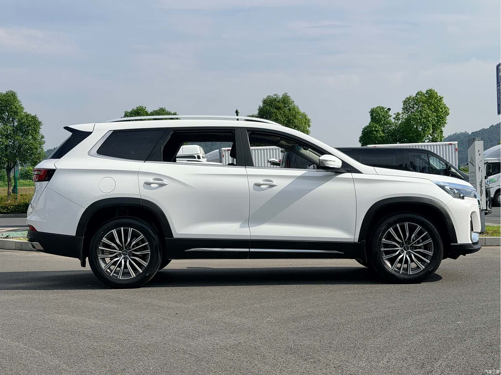 Jetour X90, 2023 4