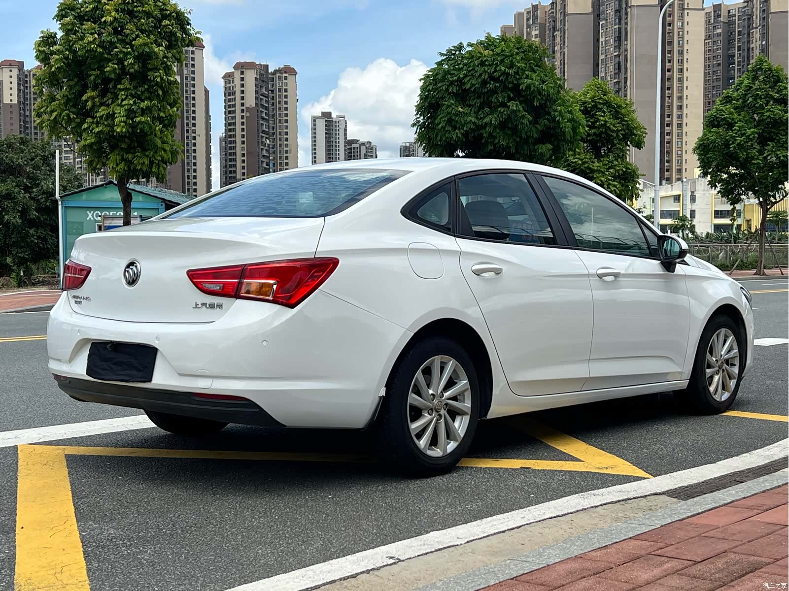 Buick Verano, 2017 7