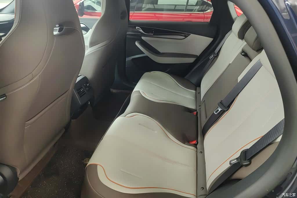 BYD Qin, 2024 11