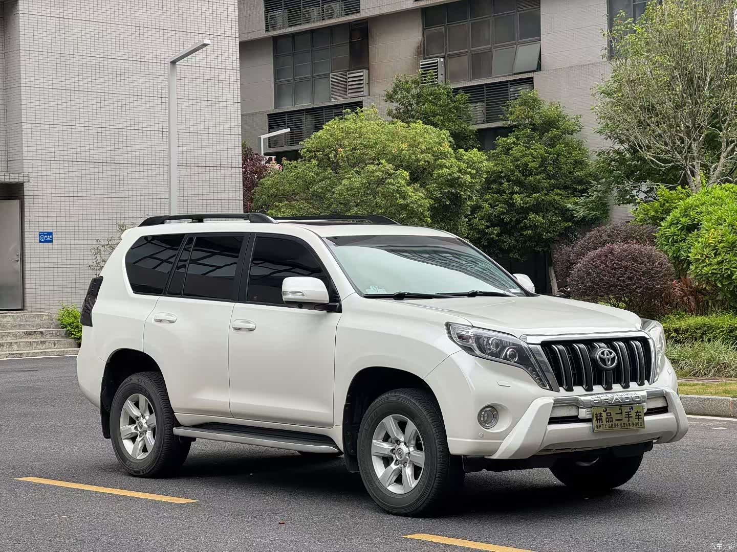 Toyota Prado, 2016 1