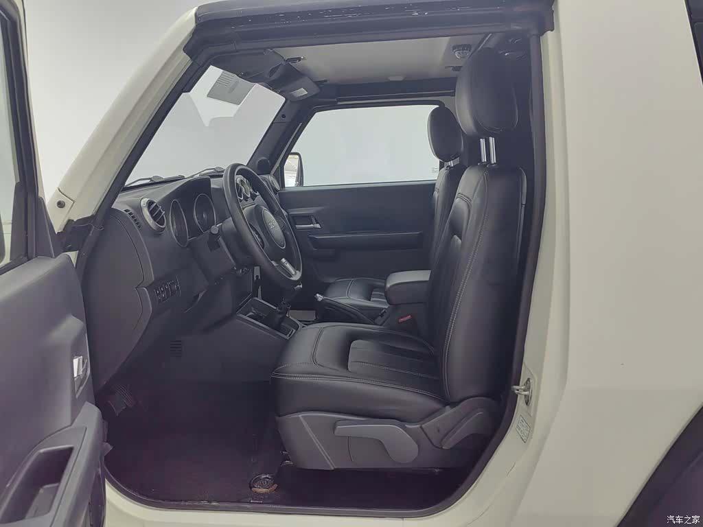 BAIC BJ40, 2015 10