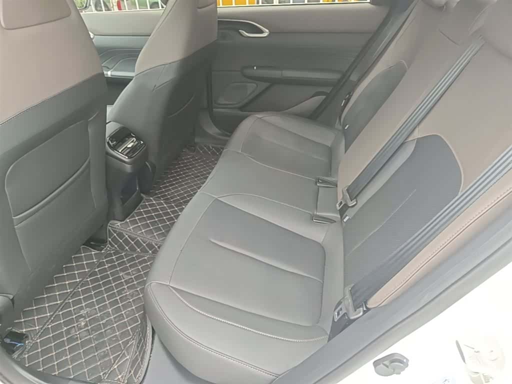Changan Eado, 2025 17