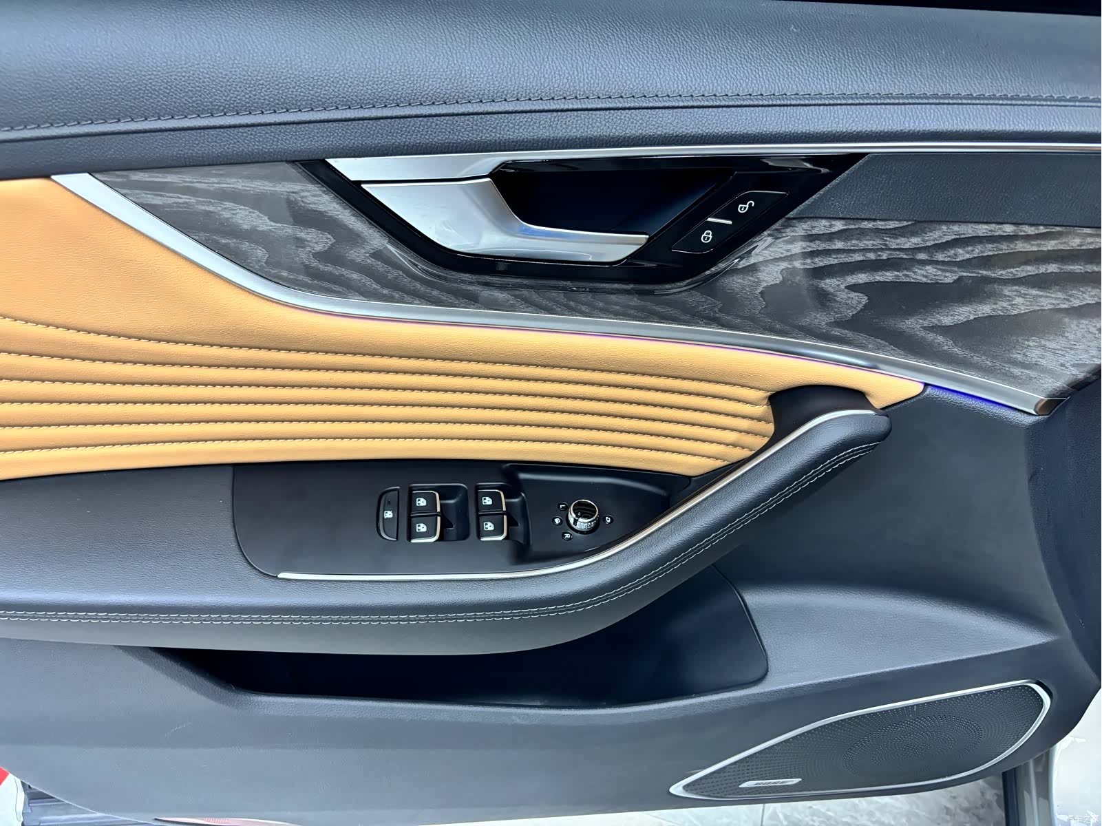 Hongqi HS5, 2023 все фото