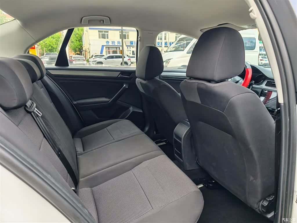 Volkswagen Bora, 2017 10