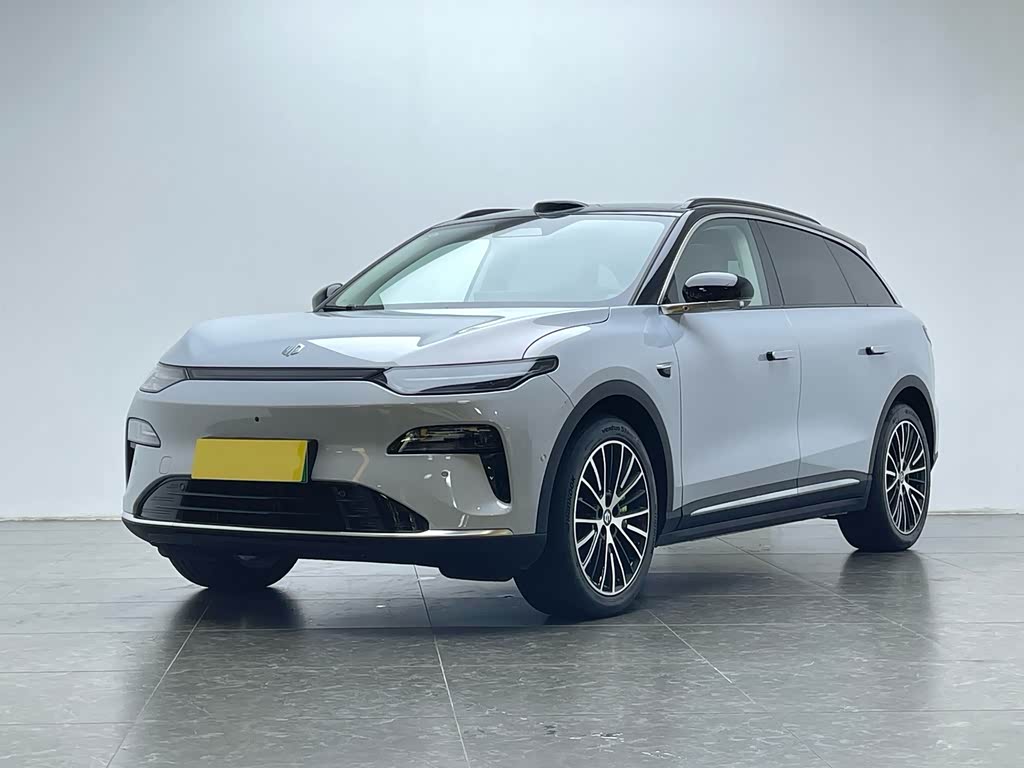 Leapmotor C11