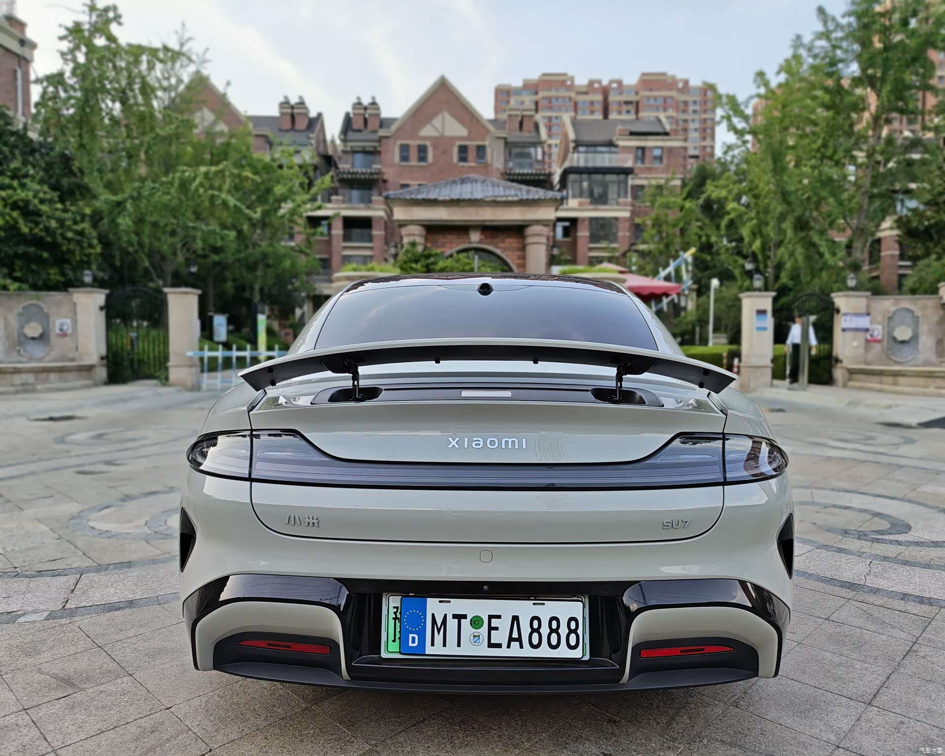 Xiaomi SU7, 2025 8