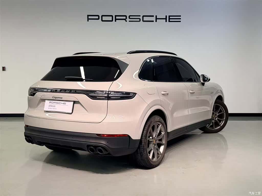Porsche Cayenne, 2022 3