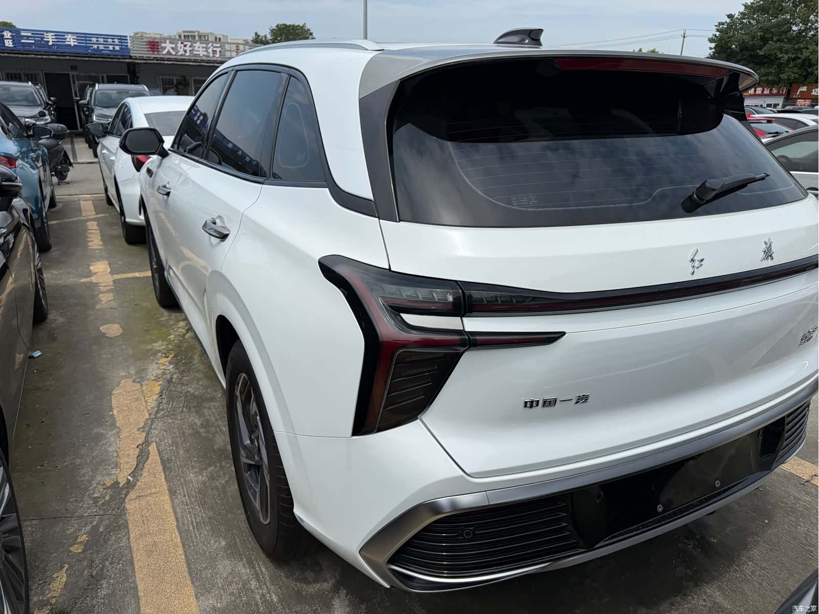 Hongqi HS3, 2023 17