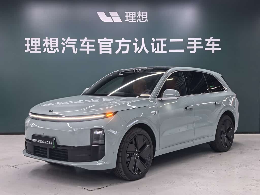 Li Auto L6