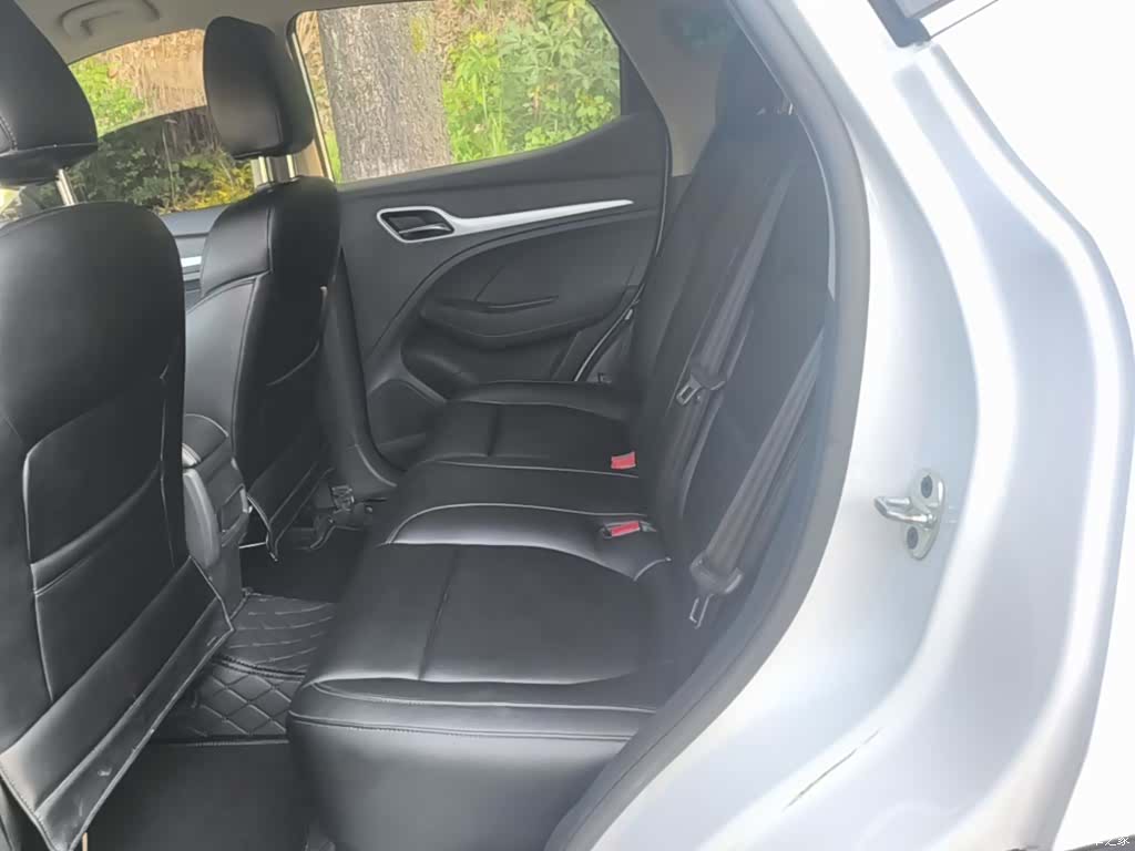 MG ZS, 2018 17