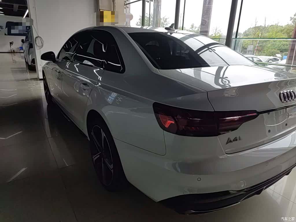 Audi A4L, 2024 все фото