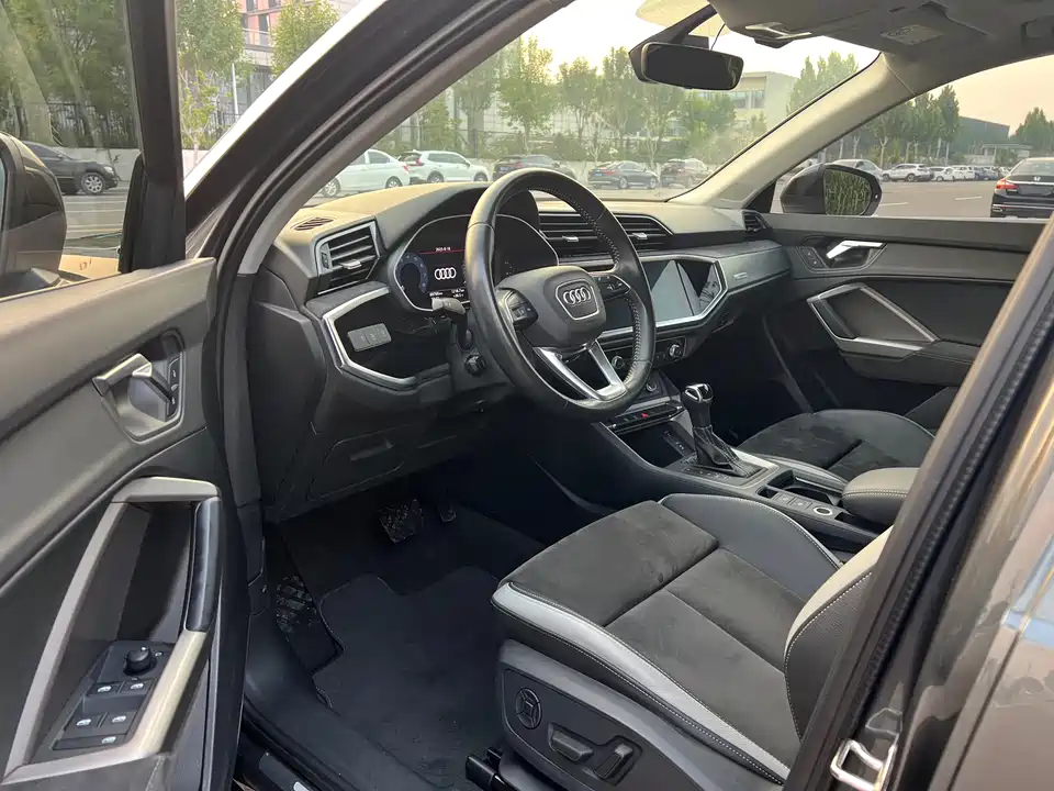 Audi Q3 Audi Q3