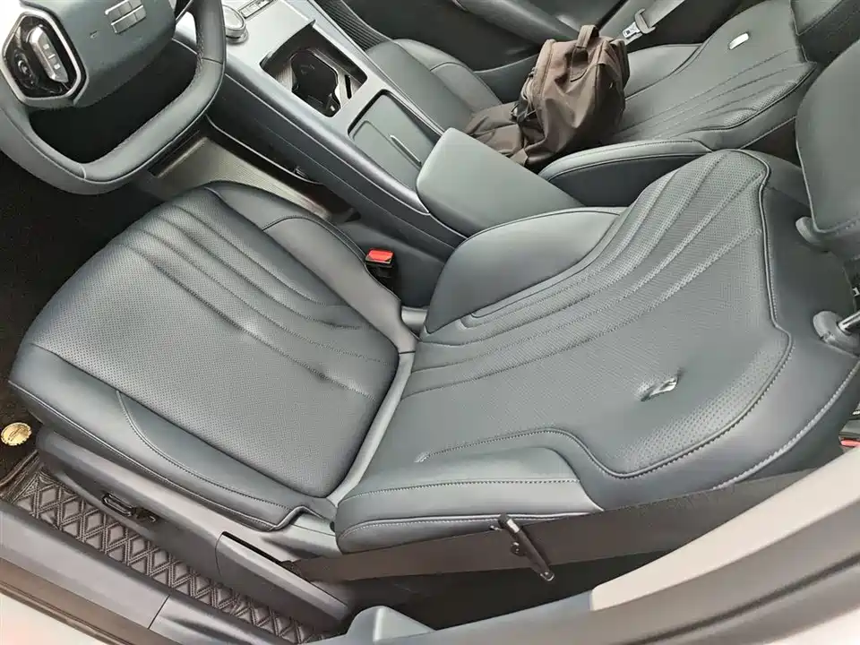 Geely Galaxy Galaxy E5