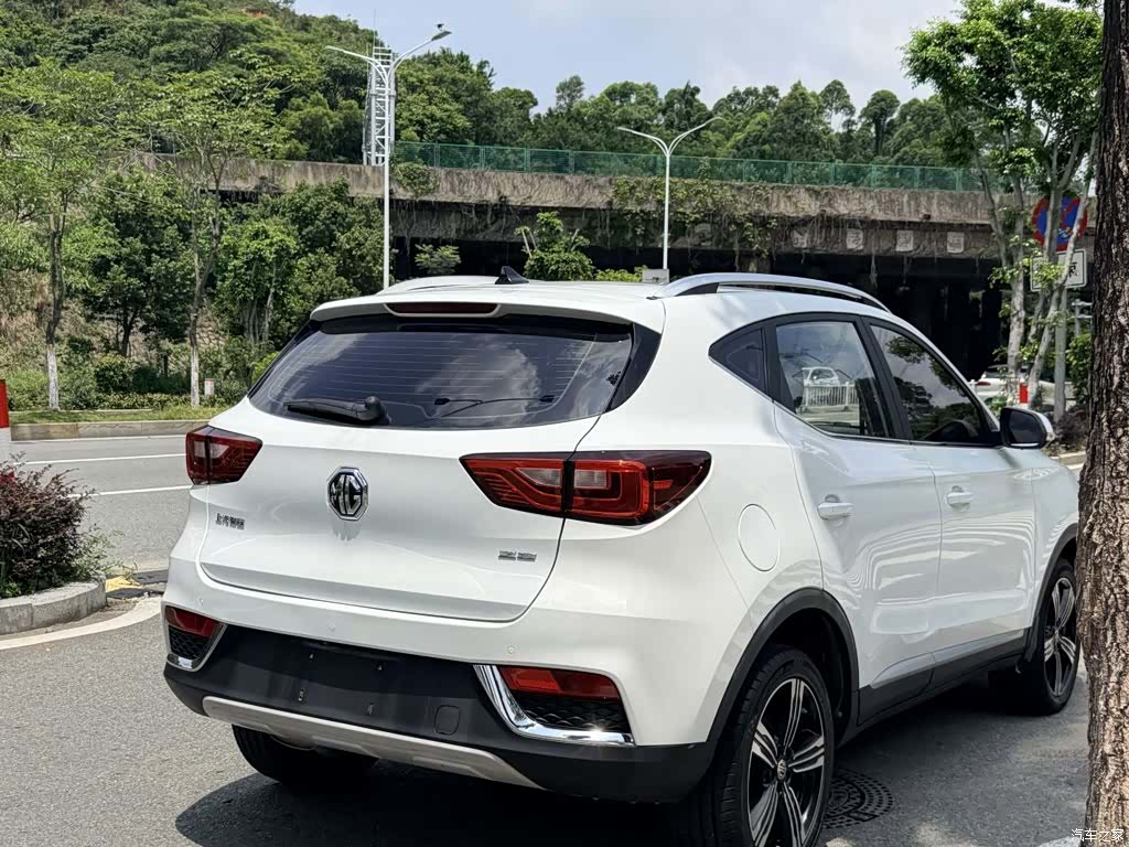 MG ZS, 2018 7