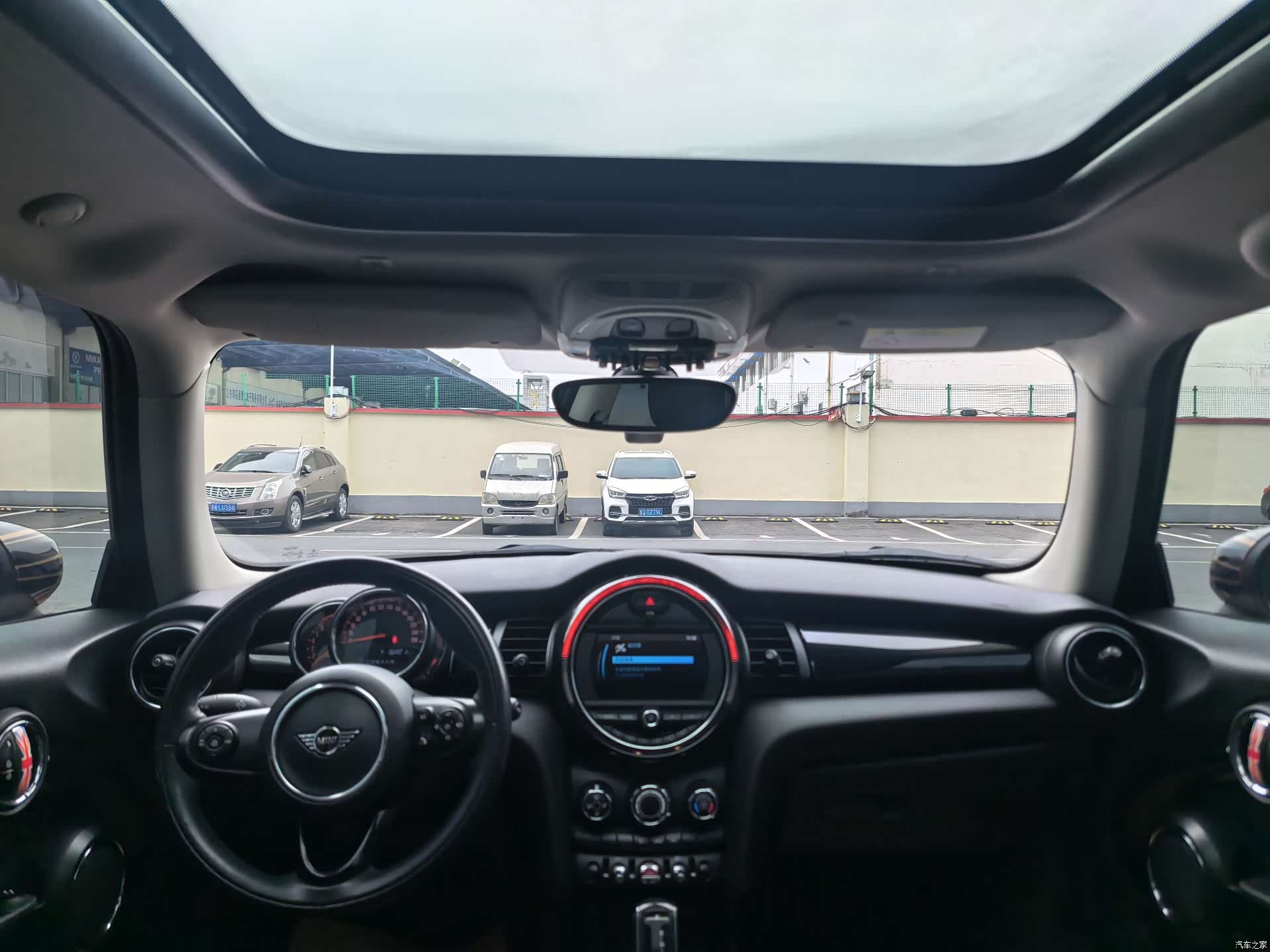 Mini ONE, 2020 7
