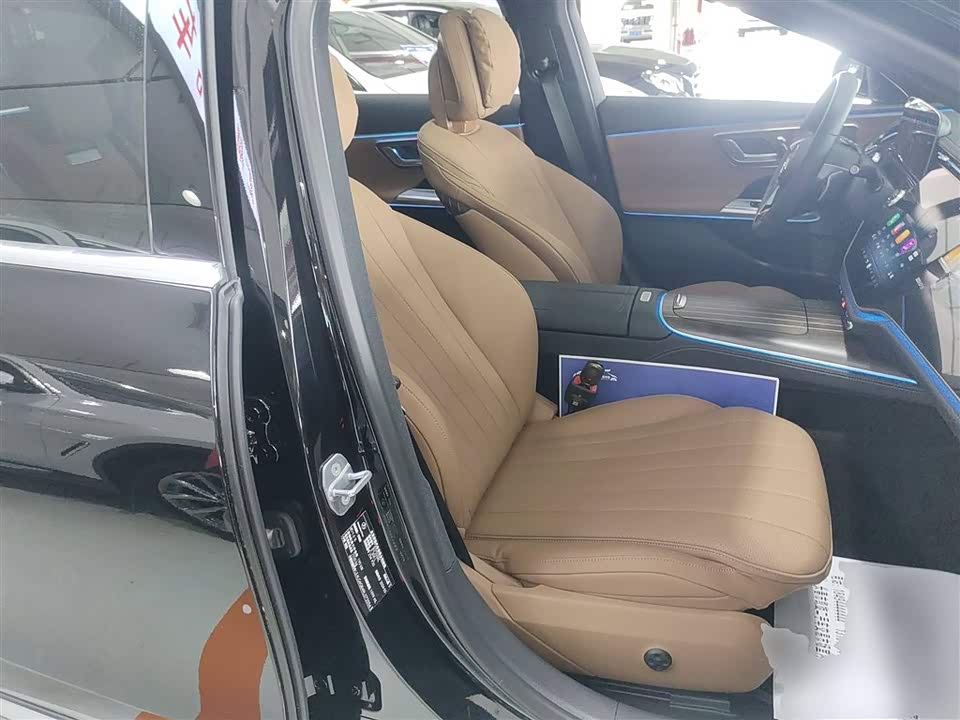 Mercedes-Benz E-class Mercedes-Benz E-class