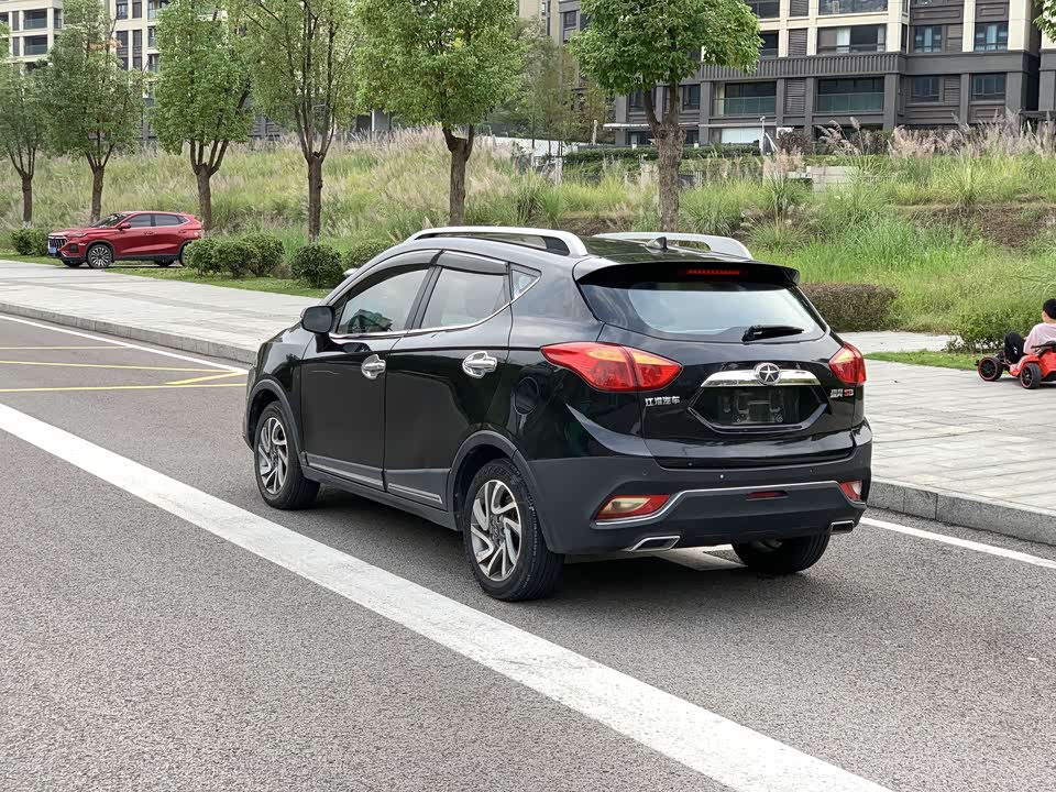JAC Ruifeng S3