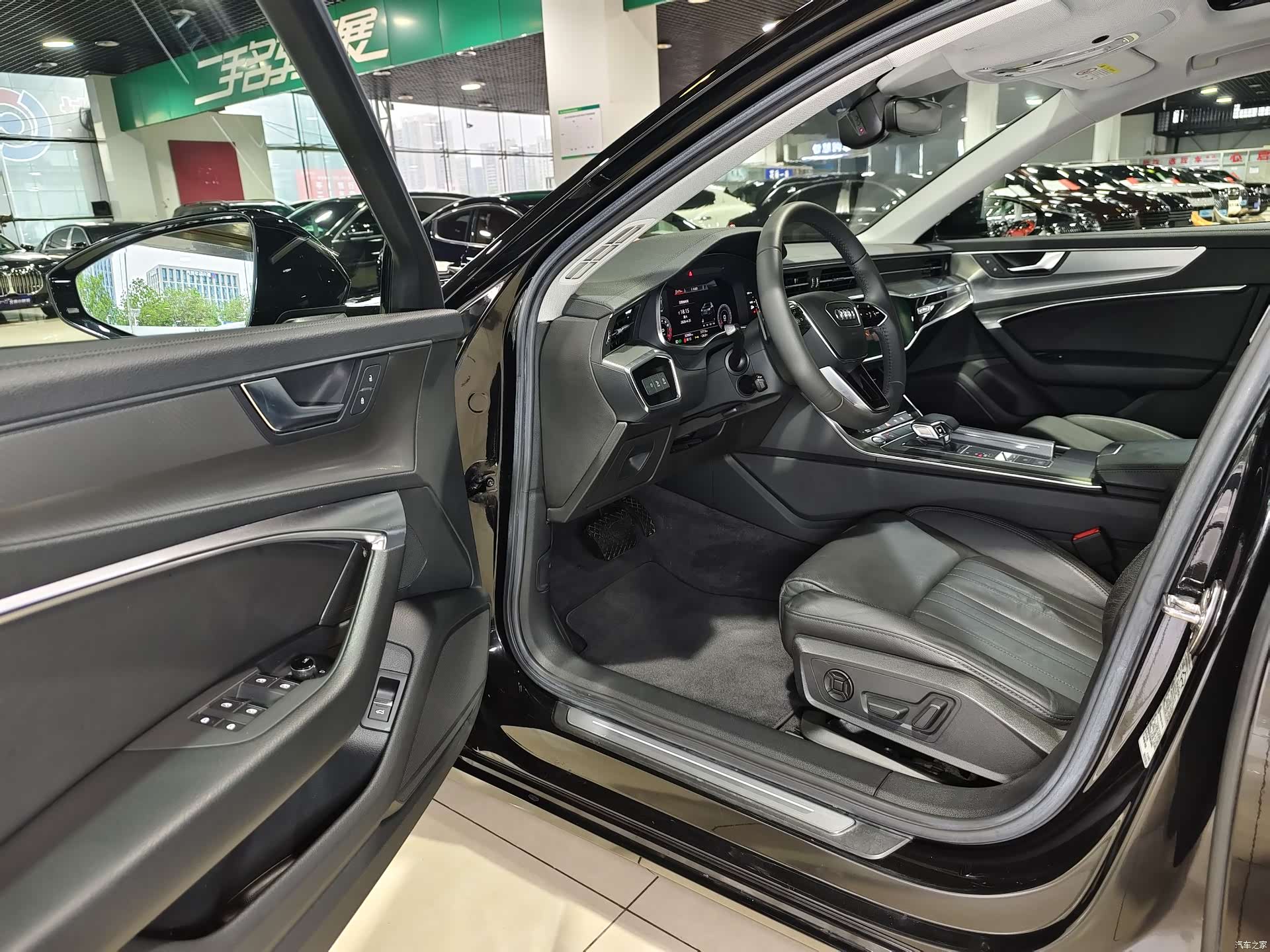 Audi A6L, 2019 8