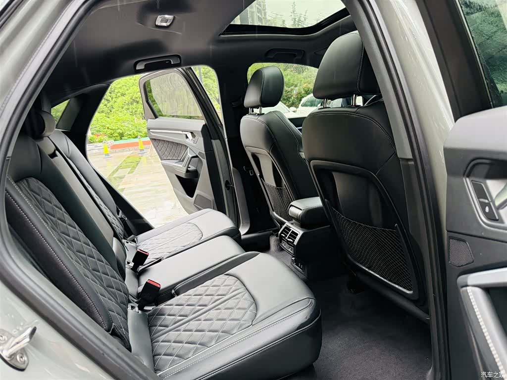 Audi Q3, 2024 12