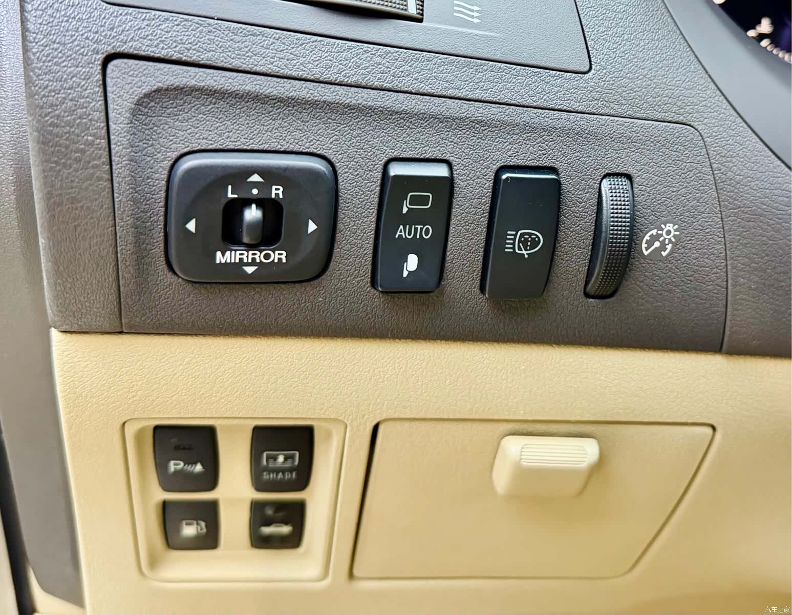 Lexus ES, 2011 12