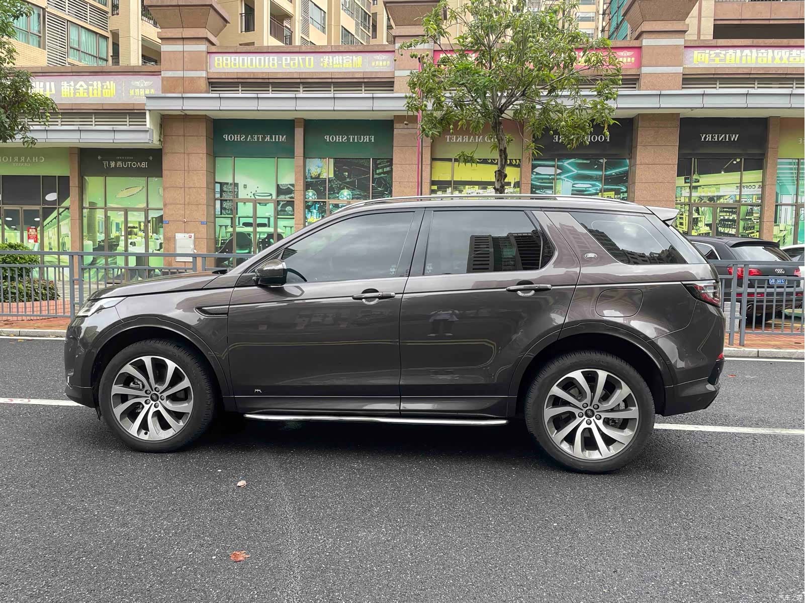 Land Rover Discovery, 2022 6