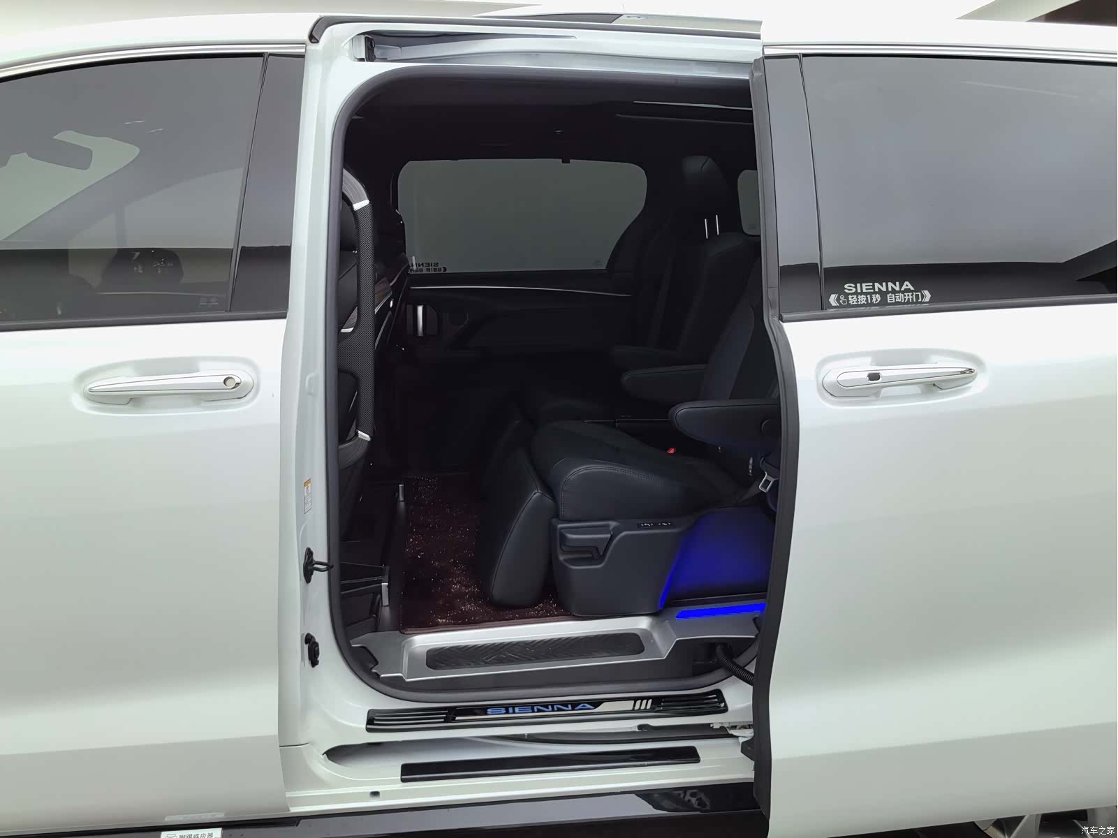 Toyota Sienna, 2024 15