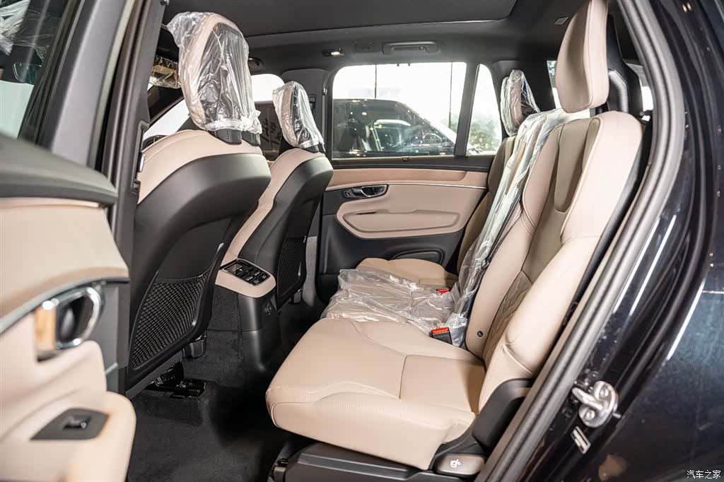 Volvo XC90, 2026 14
