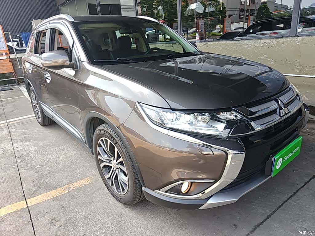 Mitsubishi Outlander, 2017 4