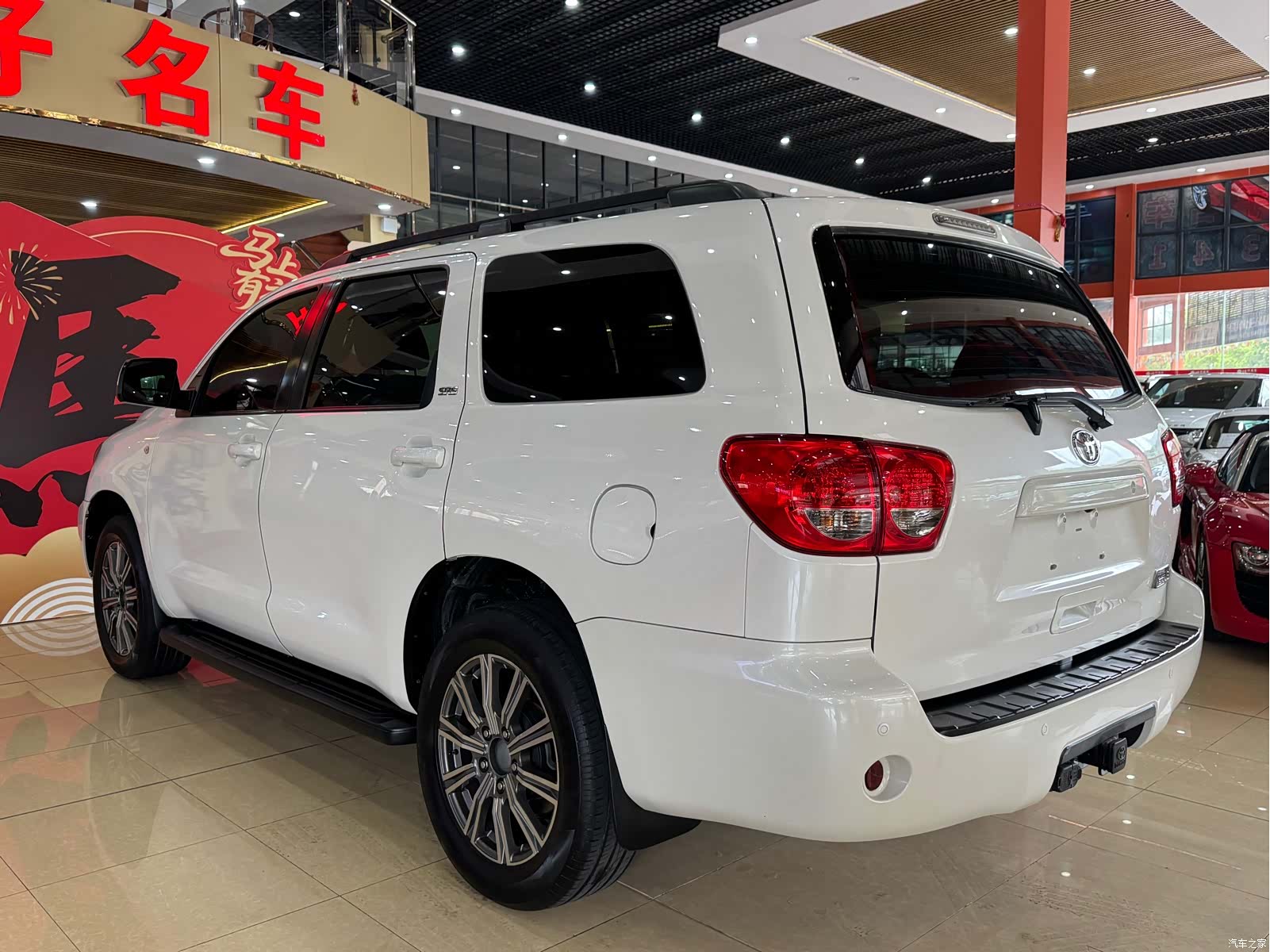 Toyota Sequoia, 2016 все фото