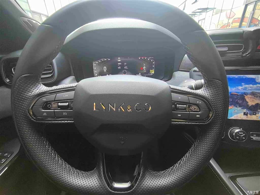 Lynk & Co 02, 2022 14
