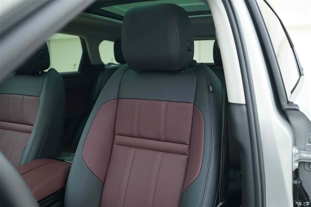Land Rover Range Rover, 2023 14