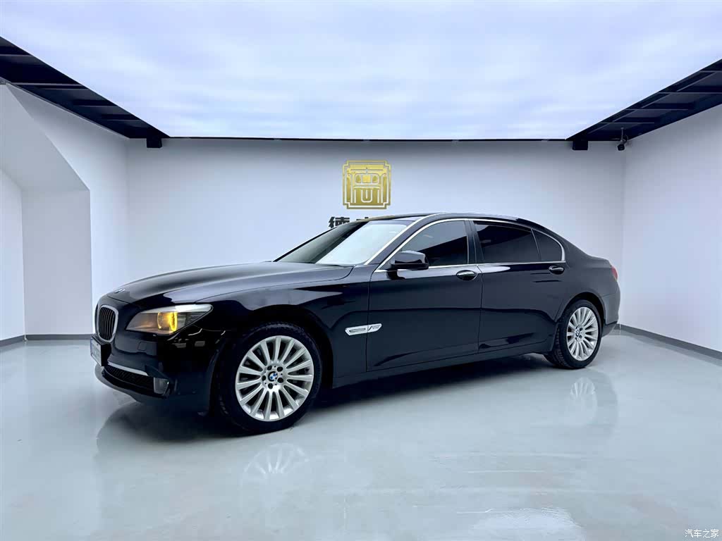 BMW 7 Series, 2011 1